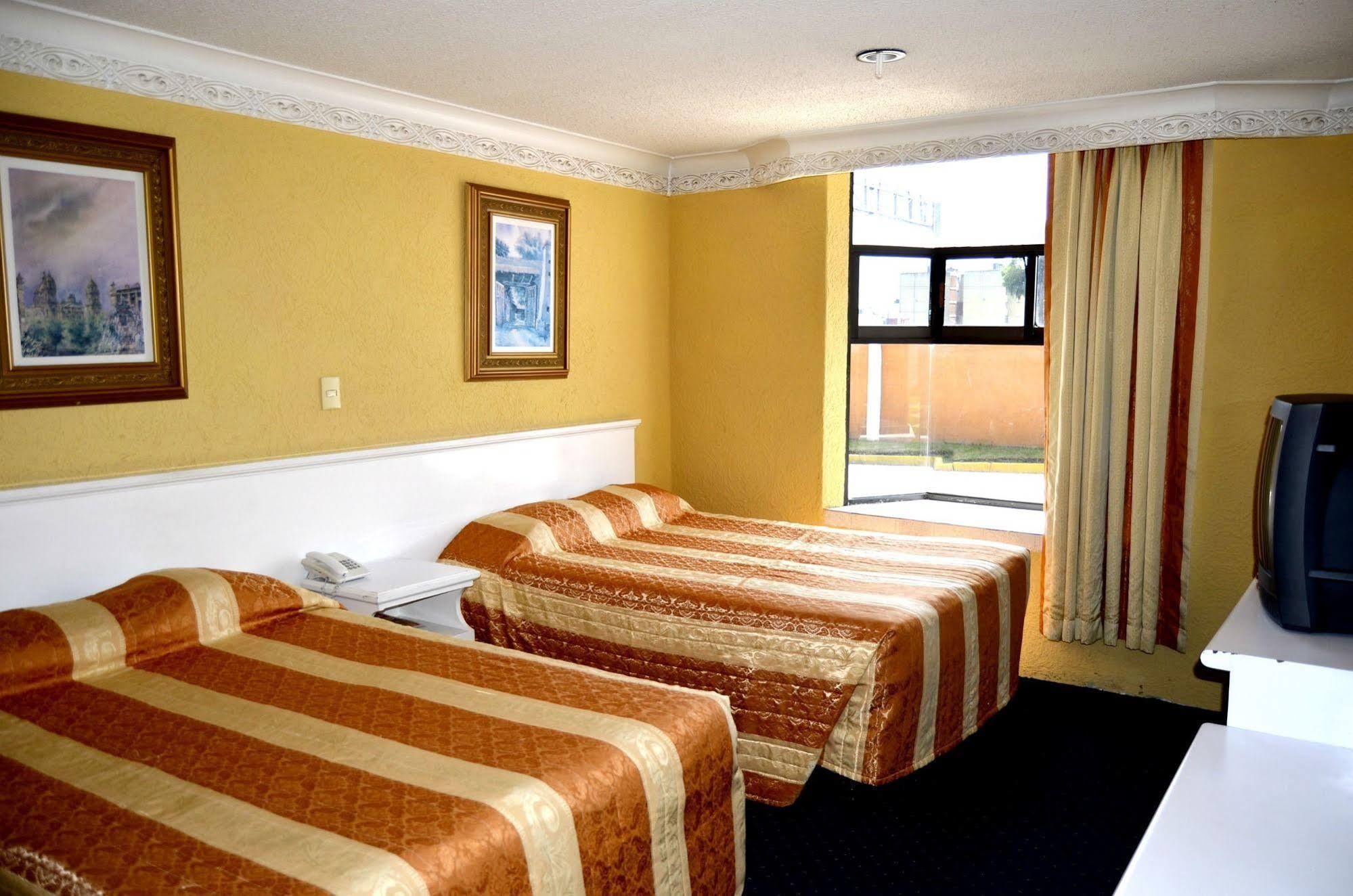 Hotel San Jeronimo Inn Toluca Ngoại thất bức ảnh